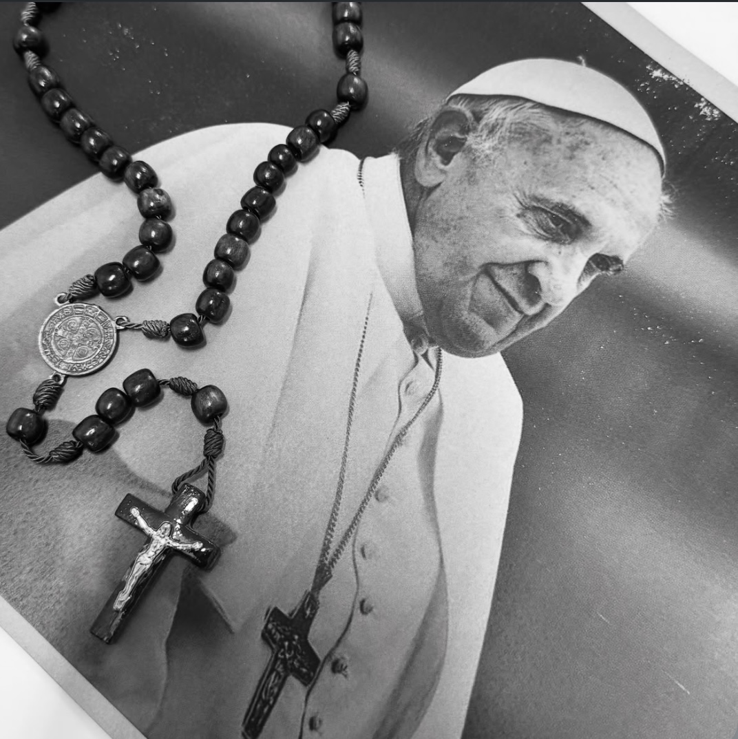 Homenagem ao Papa Francisco Mãe da Santa Esperança Homenagem ao Papa Francisco Mãe da Santa Esperança
