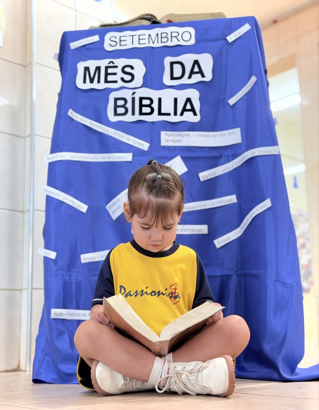 M�s da B�bliba! M�e da Santa Esperan�a