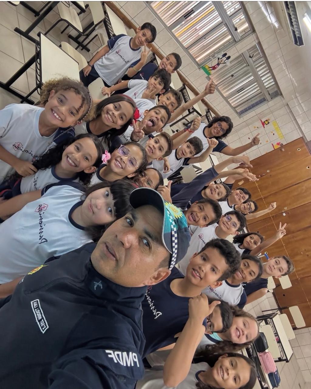 PROERD Kids Mãe da Santa Esperança PROERD Kids Mãe da Santa Esperança