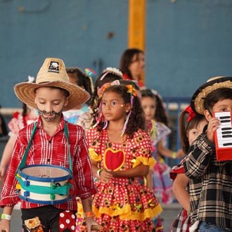 Ainda estamos no clima de festa junina! - Me da Santa Esperana