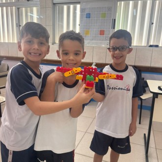 Robótica com a Zoom Education! - Mãe da Santa Esperança Robótica com a Zoom Education! - Mãe da Santa Esperança